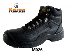 M026